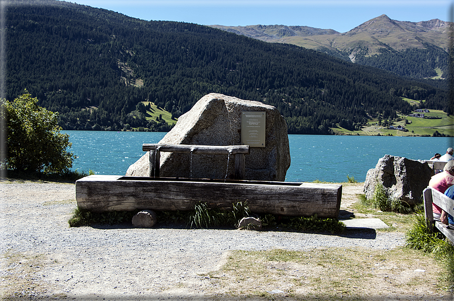 foto Lago di Resia